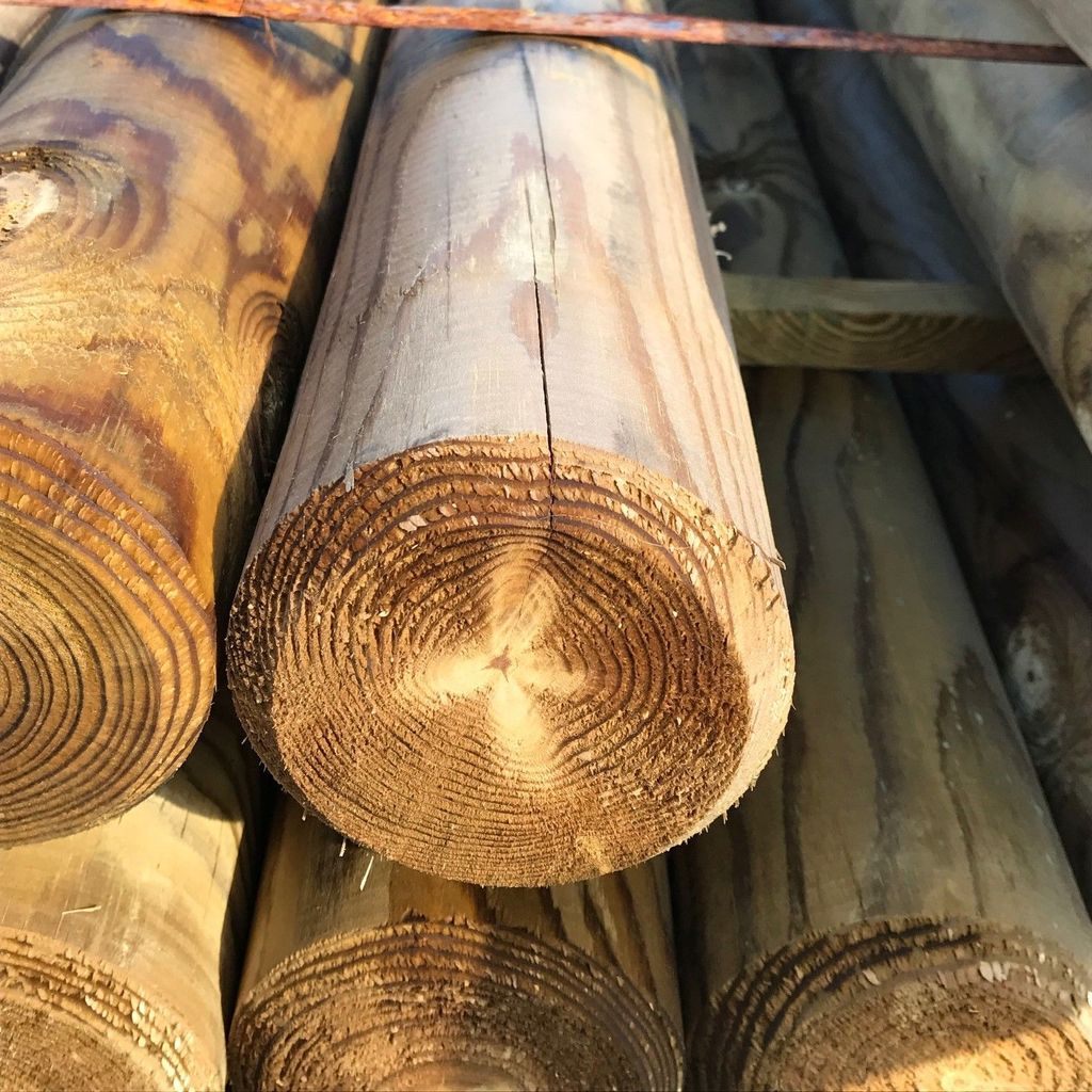 Rondin lisse fraisé 8 x 250 cm