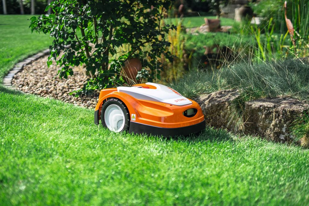 Robot tondeuse RMA 253.3 T + Chargeur AL 101 + Batterie AK 30S