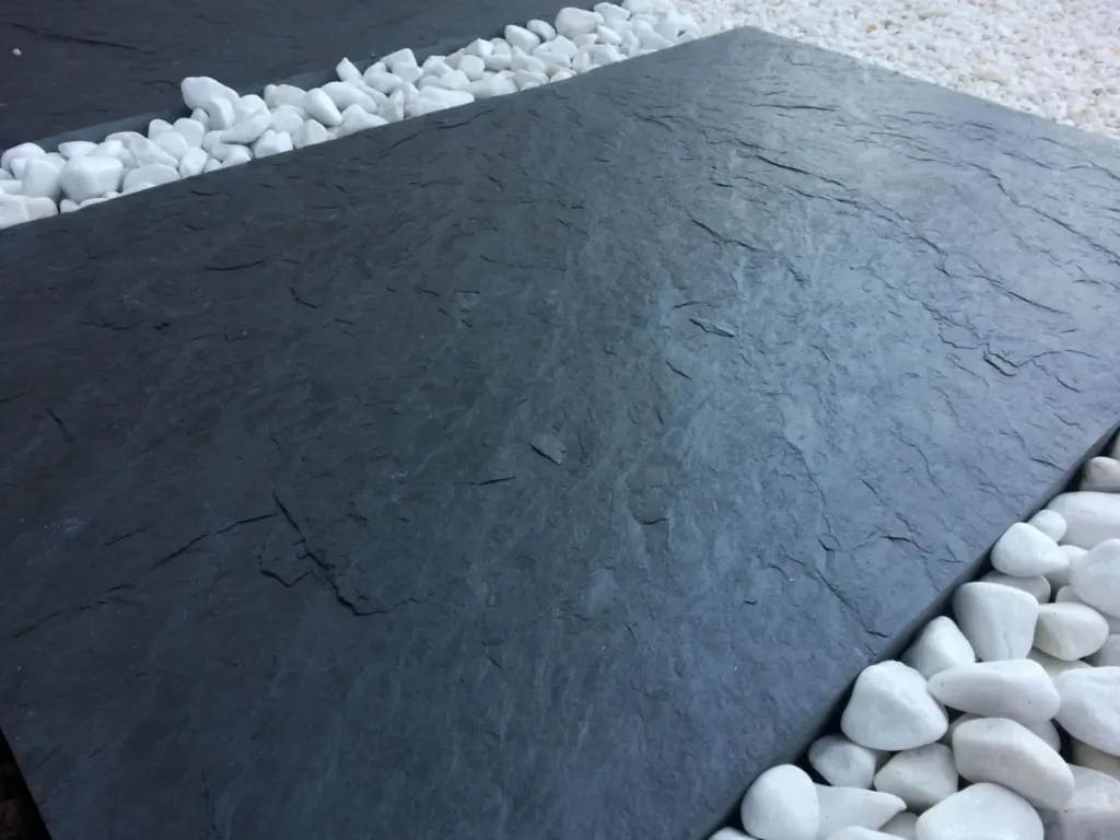 DALLES ARDOISE NOIRE 80X30X3CM